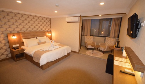 Double Room