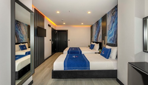 Connected Family Rooms