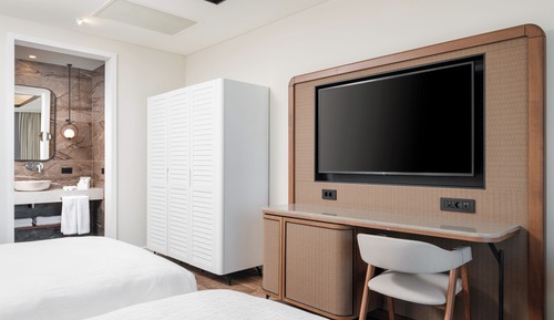 Penthouse Suite with 2 Bedrooms & Private Pool Sea View 2+1 Room (Community Zone)