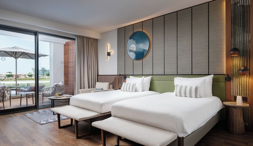 Deluxe Swim-Up Room Sea Side (Community Zone)