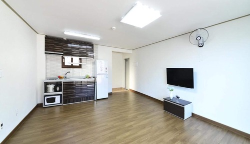 Basic Room, 1 Bedroom (B302)