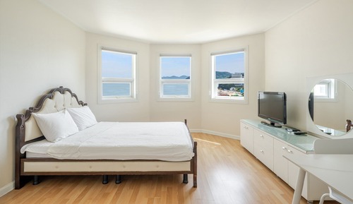Basic Room, 1 Bedroom (Sobyeongdaedo 304 (Ocean view))