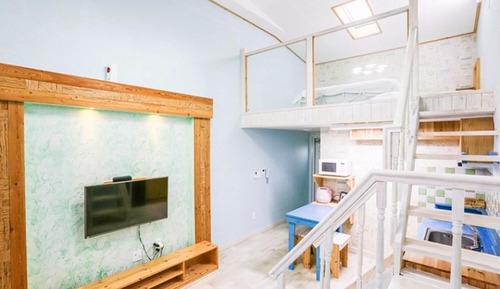 Room (A 203 (Duplex))