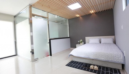 Room (Pool Villa S5)