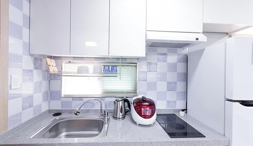 Room (Sky Room (Mountain View))