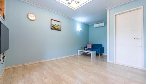 Room (Mountain village)