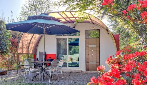 Room (Firefly (private pets allowed))