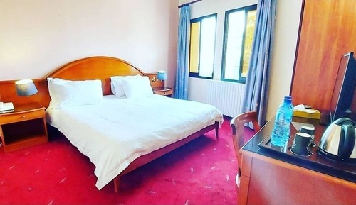 Standard Double Room, Valley View