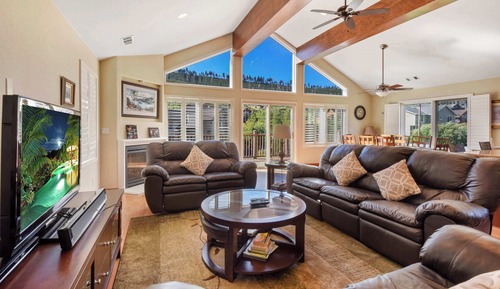House, Multiple Beds, Balcony, Mountain View (Mule Meadows)