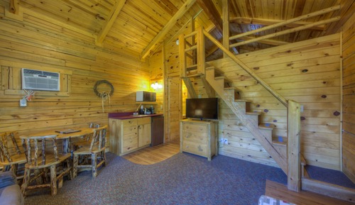 #54 Deluxe Family Cabin