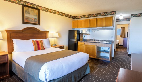 Room, 2 Queen Beds, Kitchenette, Oceanfront
