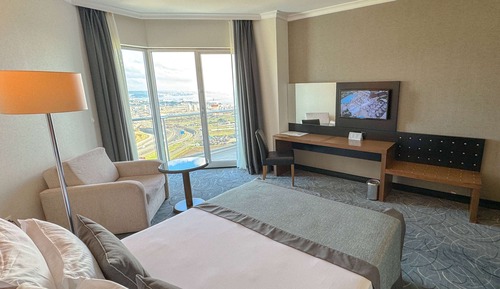 Family Room, Multiple Beds, Non Smoking (Sea and City View)