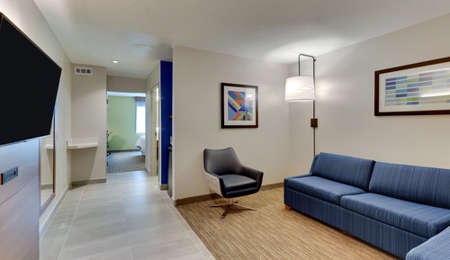 Suite, 1 Bedroom, Accessible Bathtub (Mobility)