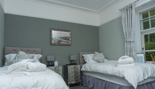 Standard Twin Room, Ensuite (Forest View)