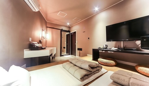 Room (VIP Korean Room (Mattress X))