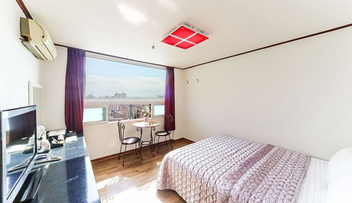 Room (Standard Room)