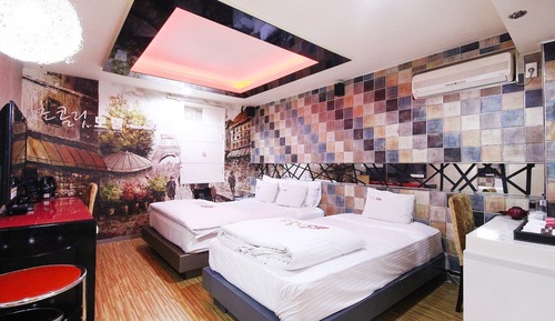 Room (Standard room (twin))