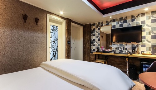 Room (Early check-in (fast check-in free Ne)