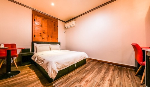 Room (Standard Room)