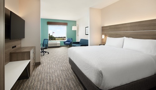 Suite, 1 King Bed, Accessible, Non Smoking (Communications)