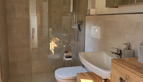 Comfort House, Terrace (Edelweis)