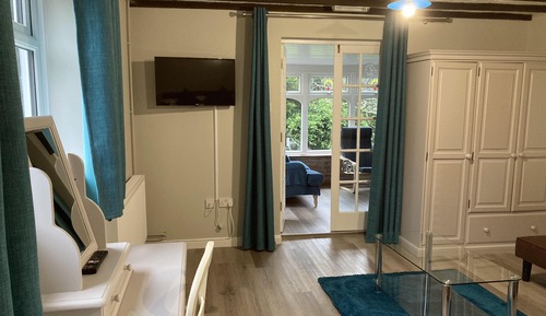 Family Apartment, Ensuite, Garden View