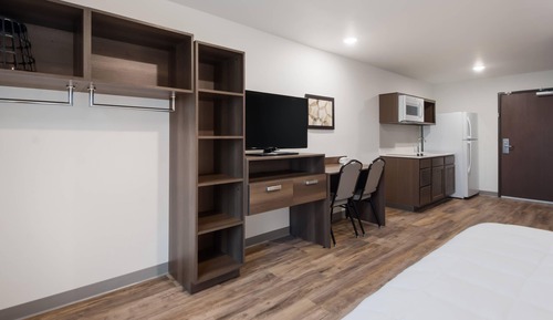 Suite, 1 King Bed, Non Smoking