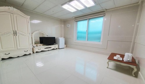 Room (Deluxe Ondol (assigned to Annex Build)