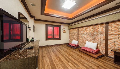 Room (Ondol Room (Cancellation up to 3 days)