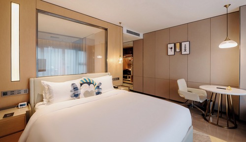 Premium Room