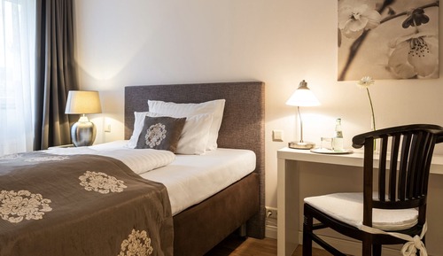 Business Single Room