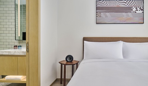 KING TWO BEDROOM PREM RES