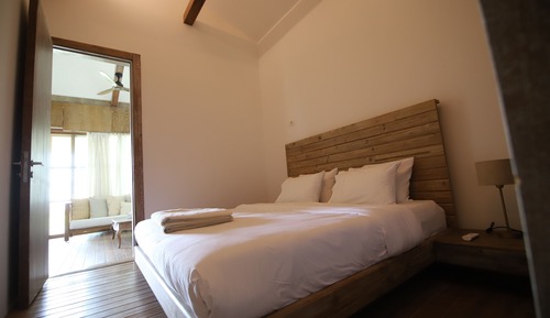 Superior Suite, 1 King Bed, Non Smoking, Sea View