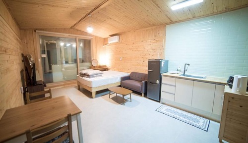 Basic Room, 1 Bedroom (Aneukhan spa room(random)-2)