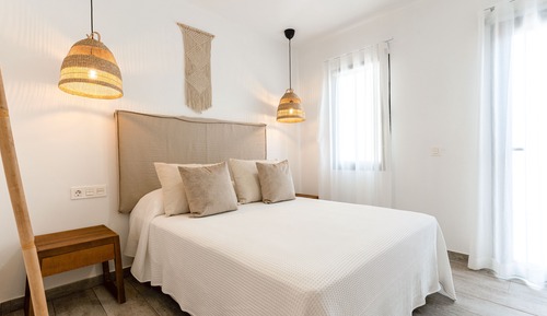 Panoramic Apartment, Pool View (Paraiso apartment with poolview)