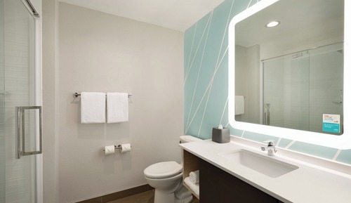 Standard Room, Multiple Beds, Accessible (Communications)