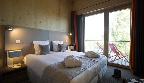 Chalet (10 Pax)