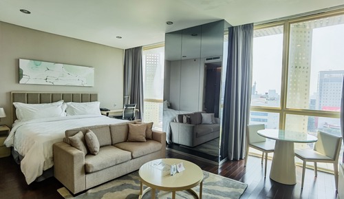 Executive Studio