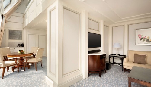 Suite (Bosphorus Duplex)