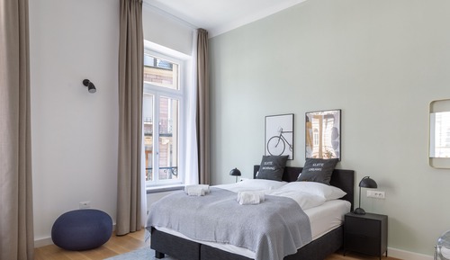 One-Bedroom Suite XL with sofa bed
