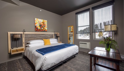 Deluxe Room, 1 King Bed with Sofa bed