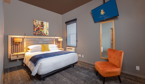 Deluxe Room, 1 Queen Bed with Sofa bed