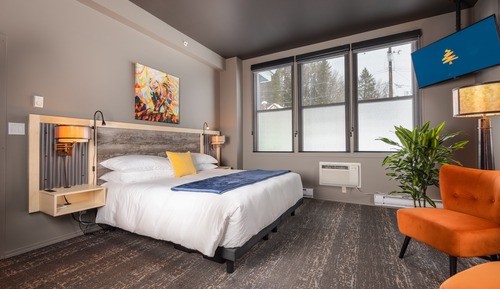 Standard Room, 1 King Bed