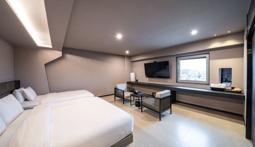 Premium Twin Room