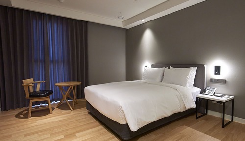 Superior Double Room (Bath)