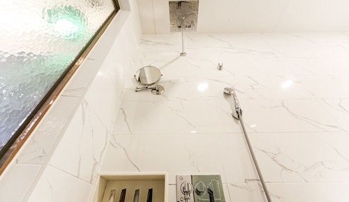 Room (Deluxe Twin (2 Person 1 Double Bed+1 )