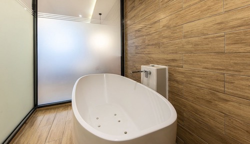 Room (Premium (free breakfast & hotel cafe )