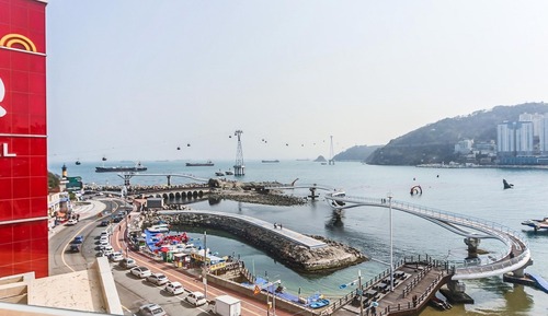 Room (Ocean View Corner)