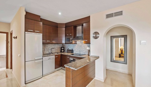 Premium Suite, 3 Bedrooms (Plus)