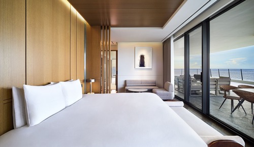 Club Presidential Suite Ocean View (Club access for 4)